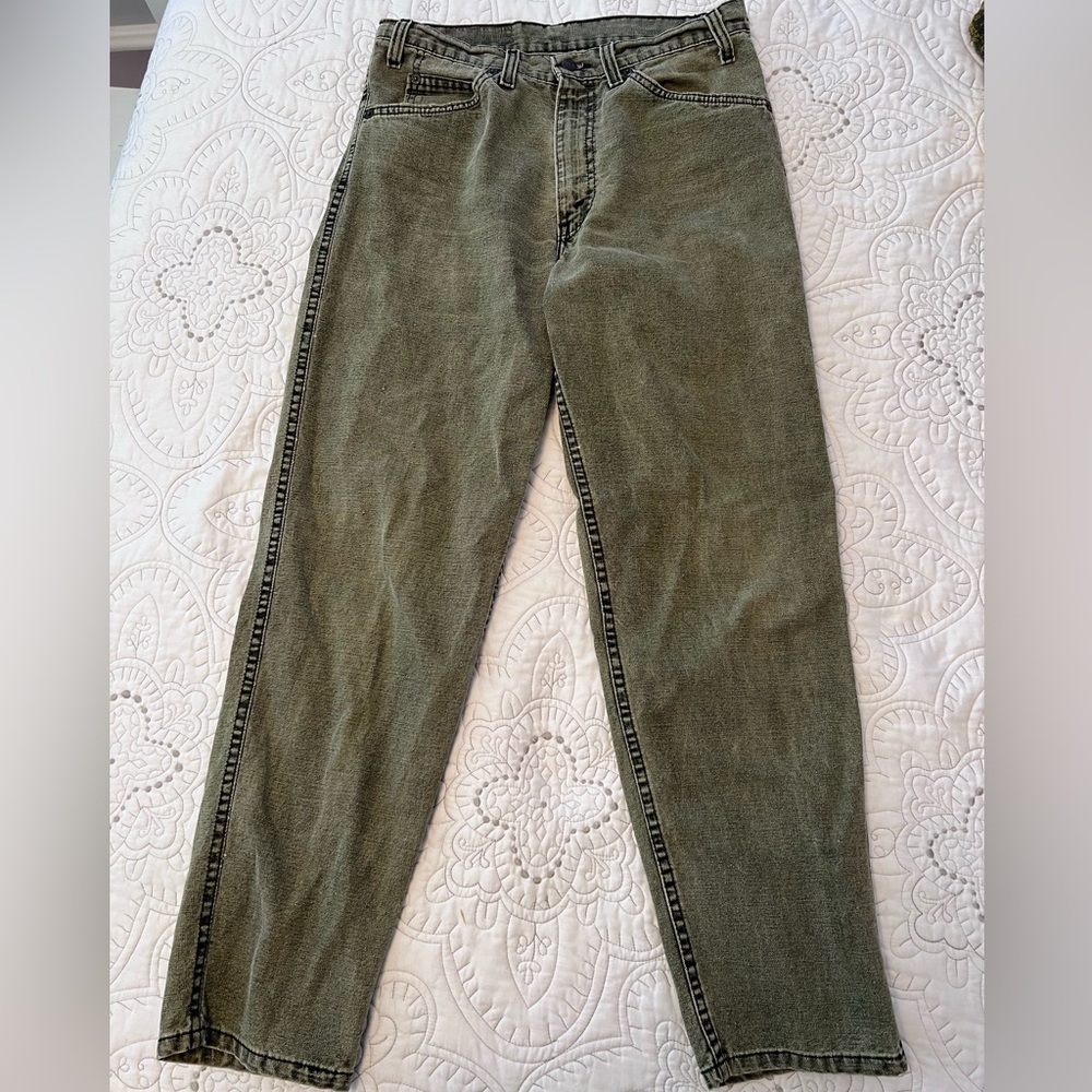 Men’s 1980s vintage Levi’s in acid wash green